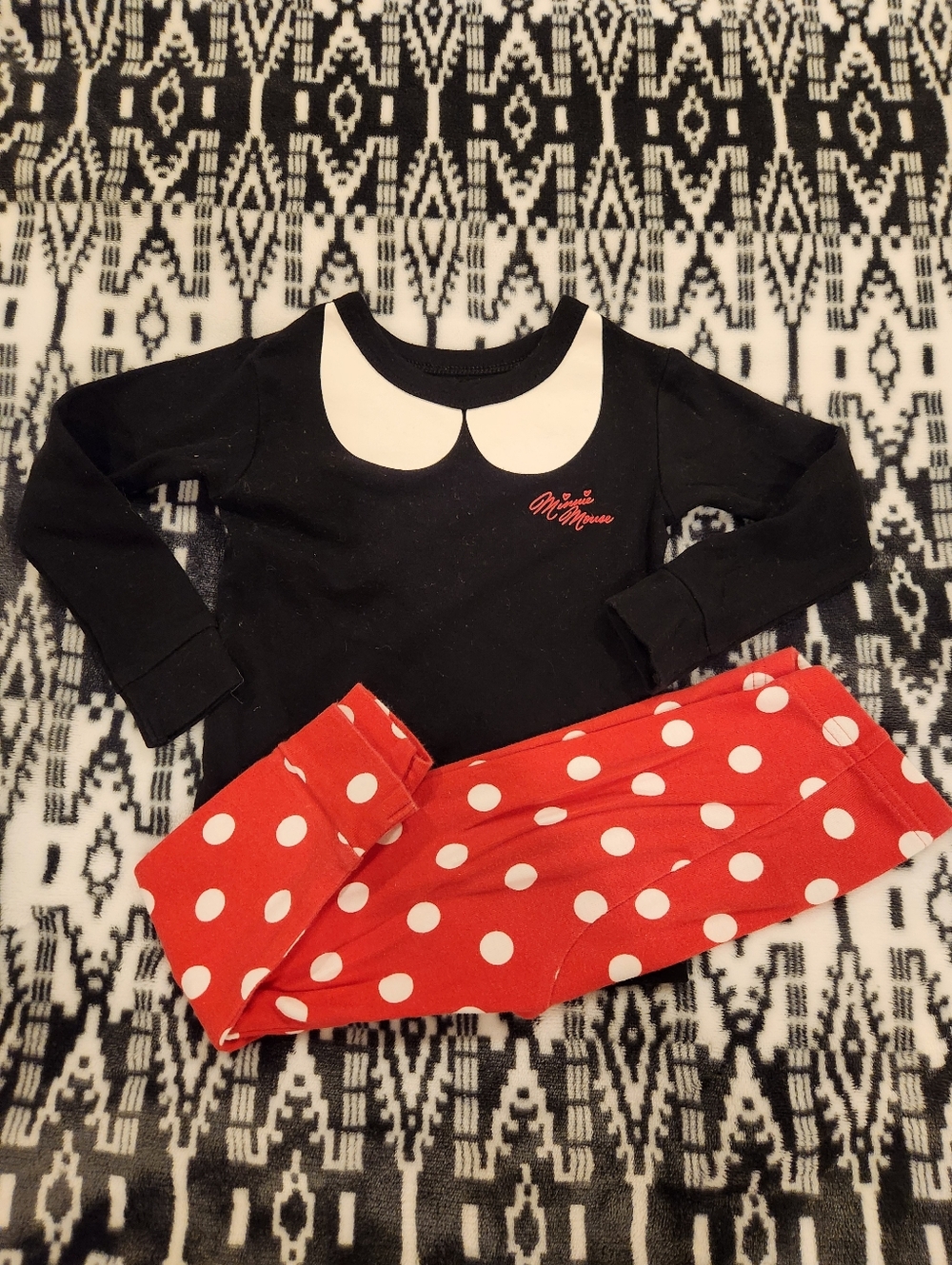 GAP Baby Disney Minnie Mouse Organic Cotton Pajamas, Size 2